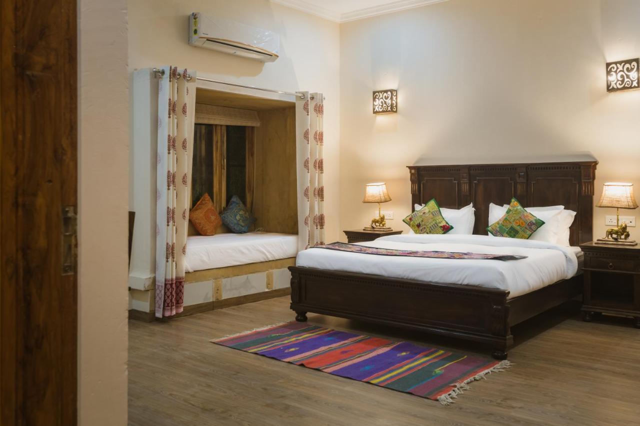 Hotel Dev Garh Jaisalmer Esterno foto
